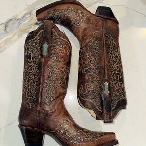 Elegant Brown Embroidered Heeled Boots